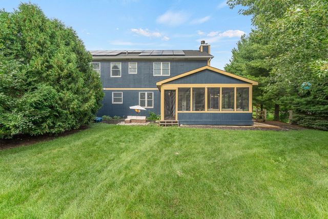 537 Apache Trail, Lake Villa, IL 60046