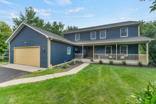 537 Apache Trail, Lake Villa, IL 60046