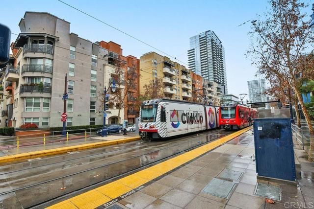 1225 Island, San Diego, CA 92101