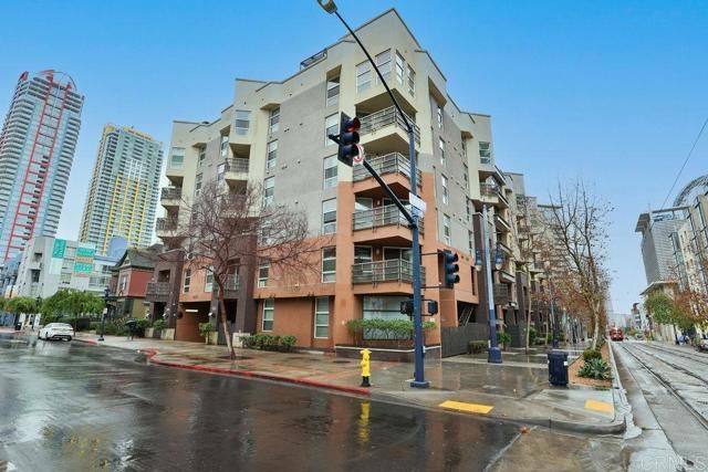 1225 Island, San Diego, CA 92101