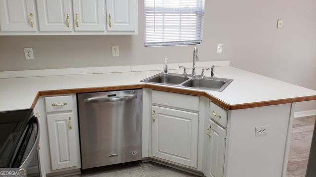 630 Red Fox Lane, Auburn, GA 30011