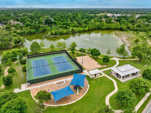 601 Deepwood DR, Round Rock, TX 78681