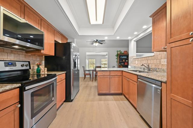 601 Deepwood DR, Round Rock, TX 78681