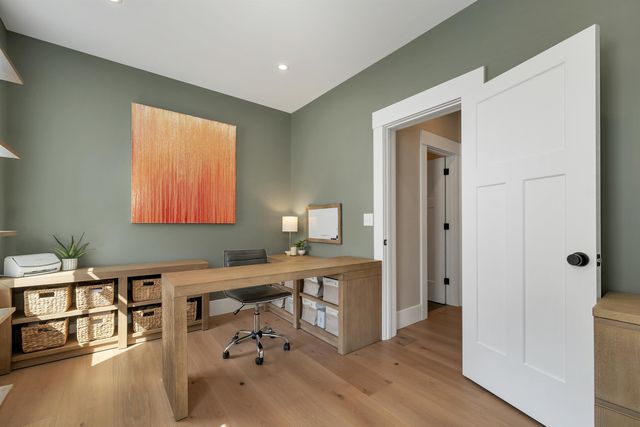 45 Artwill Avenue, Portsmouth, NH 03801