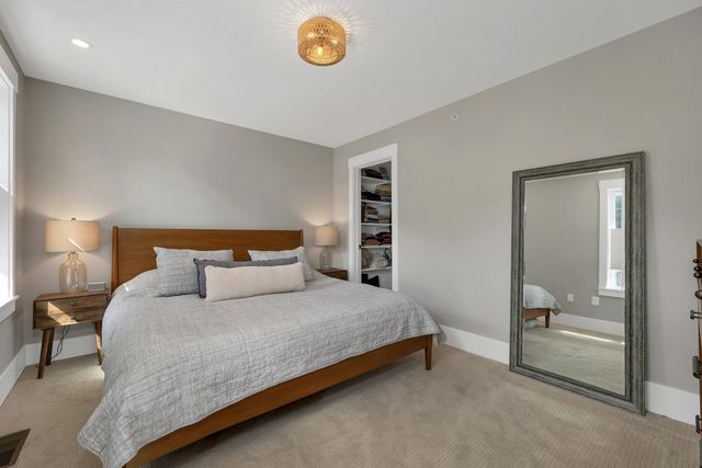 45 Artwill Avenue, Portsmouth, NH 03801