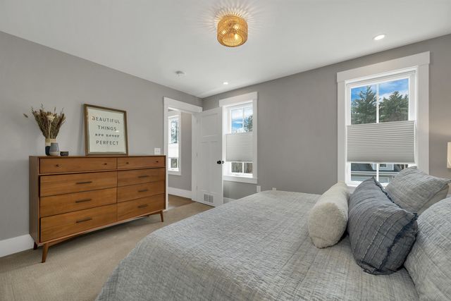 45 Artwill Avenue, Portsmouth, NH 03801