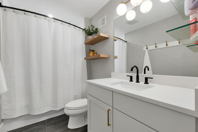 45 Artwill Avenue, Portsmouth, NH 03801