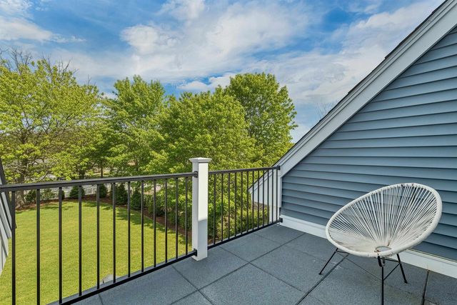 45 Artwill Avenue, Portsmouth, NH 03801