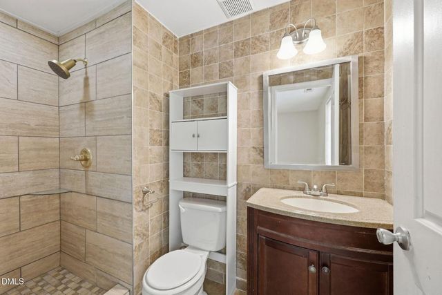 3909 Old Creek Court, Raleigh, NC 27604