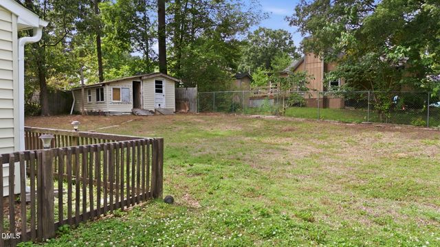 3909 Old Creek Court, Raleigh, NC 27604