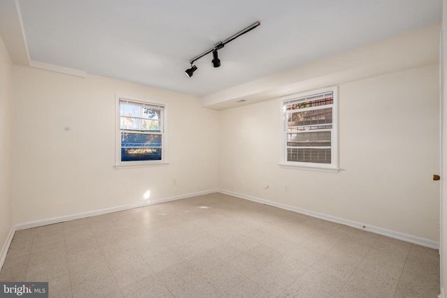 4208 16TH ST NW, Washington, DC 20011