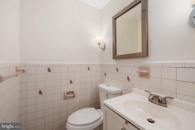 4208 16TH ST NW, Washington, DC 20011