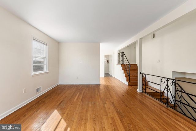 4208 16TH ST NW, Washington, DC 20011