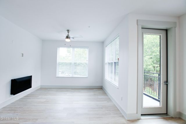 25 Whistler Court 303, Saratoga Springs, NY 12866