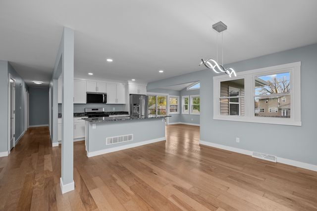 4029 Denniston Court, Bettendorf, IA 52722