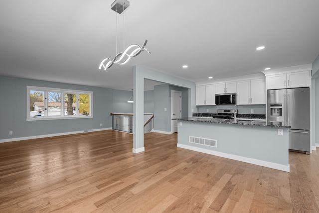 4029 Denniston Court, Bettendorf, IA 52722