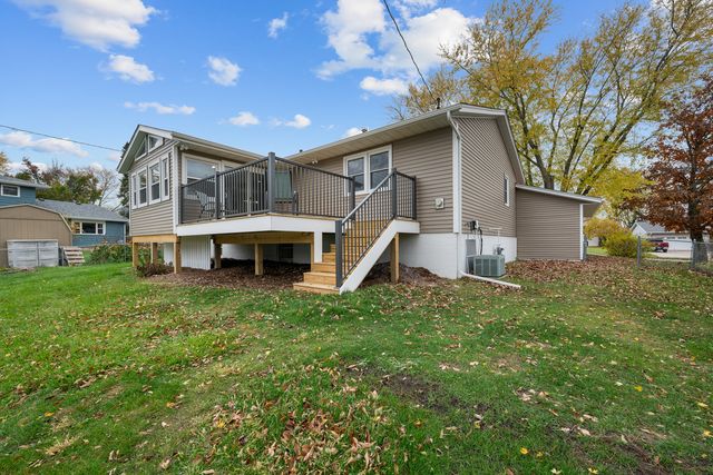 4029 Denniston Court, Bettendorf, IA 52722