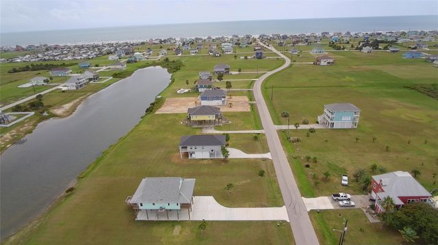 3807 Indian Beach Drive, Galveston, TX 77554