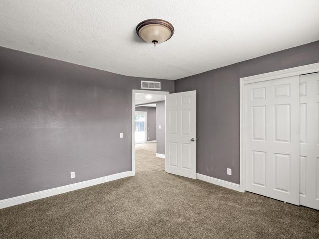 948 W Gettysburg Avenue, Fresno, CA 93705