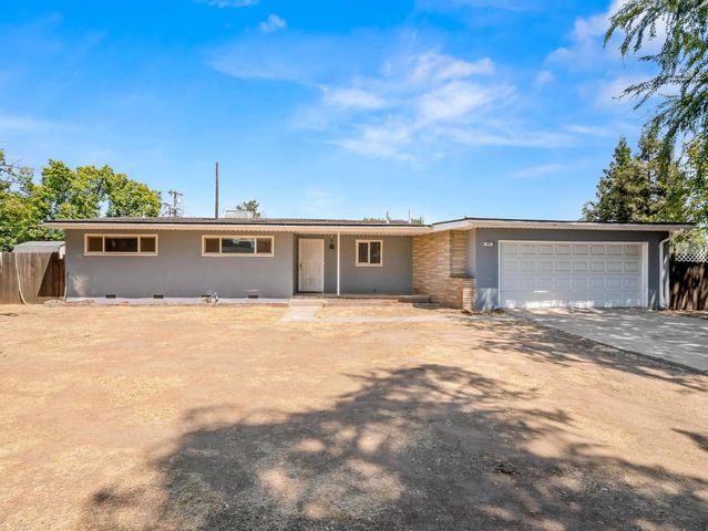 948 W Gettysburg Avenue, Fresno, CA 93705