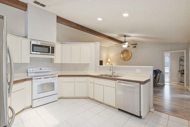 8300 ANNAPOLIS ROAD, Spring Hill, FL 34606