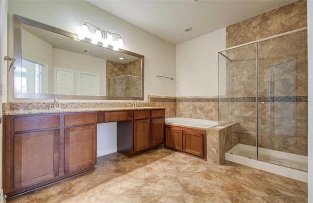 10804 Brittmoore Oaks Place, Houston, TX 77043