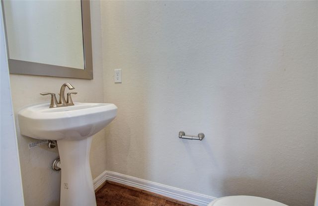 10804 Brittmoore Oaks Place, Houston, TX 77043