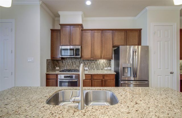 10804 Brittmoore Oaks Place, Houston, TX 77043