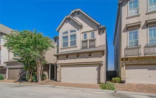 10804 Brittmoore Oaks Place, Houston, TX 77043