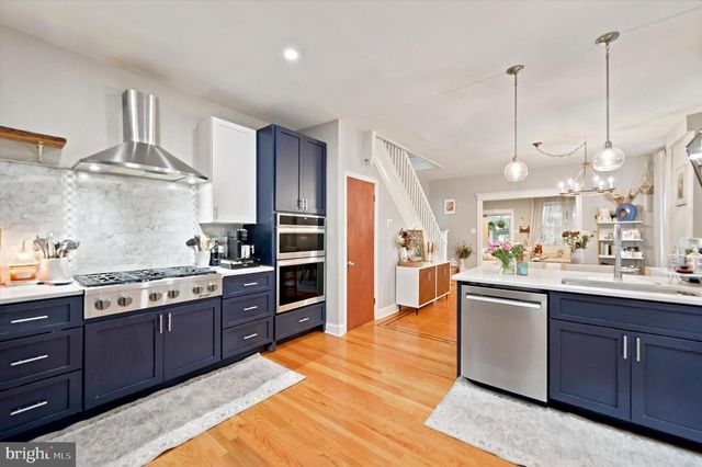 5199 RIDGE AVE, Philadelphia, PA 19128