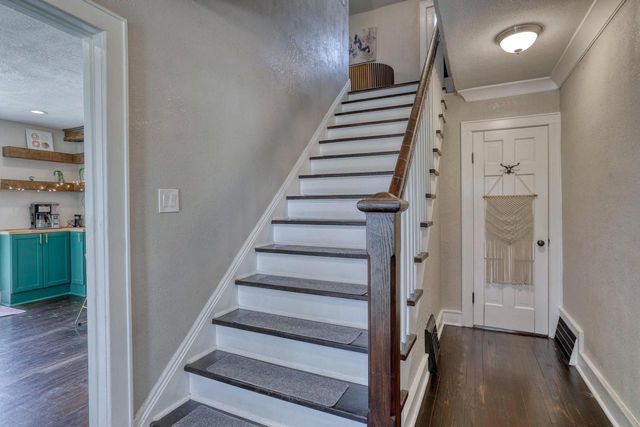 7301 Bluemound ROAD, Milwaukee, WI 53213