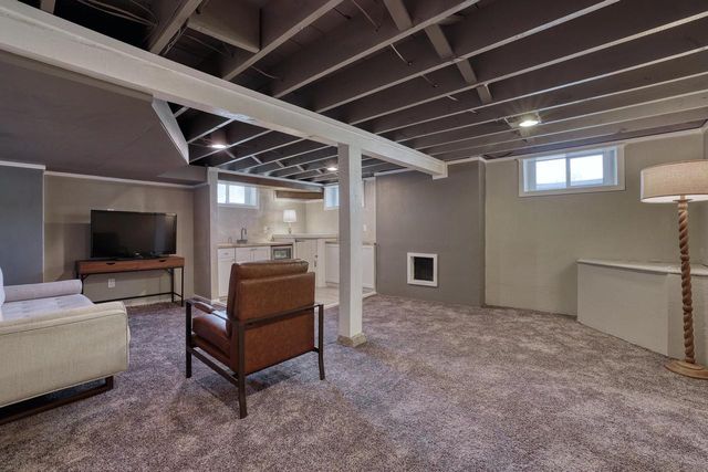 7301 Bluemound ROAD, Milwaukee, WI 53213