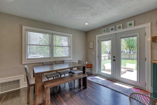 7301 Bluemound ROAD, Milwaukee, WI 53213