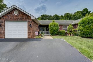 1905 Knob Creek Road, 11, Johnson City, TN 37604