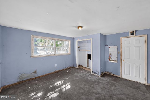 1917 GLENDORA DR, District Heights, MD 20747