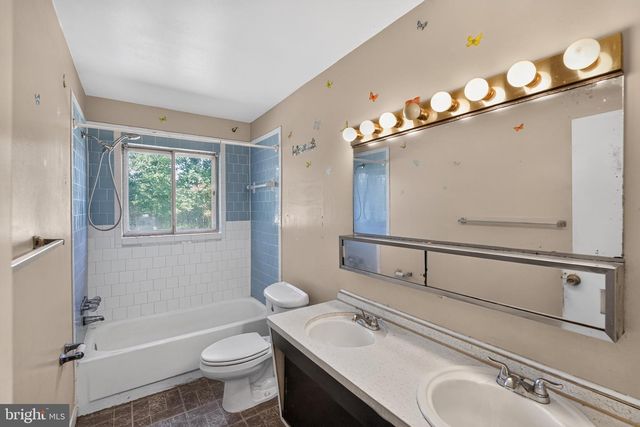 1917 GLENDORA DR, District Heights, MD 20747