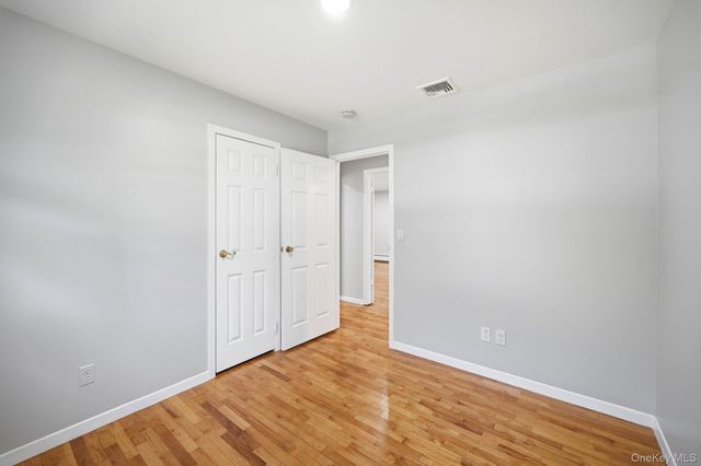 1 Muir Lane, New City, NY 10956