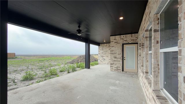 2602 Atlantic View St, Corpus Christi, TX 78415