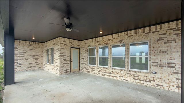 2602 Atlantic View St, Corpus Christi, TX 78415