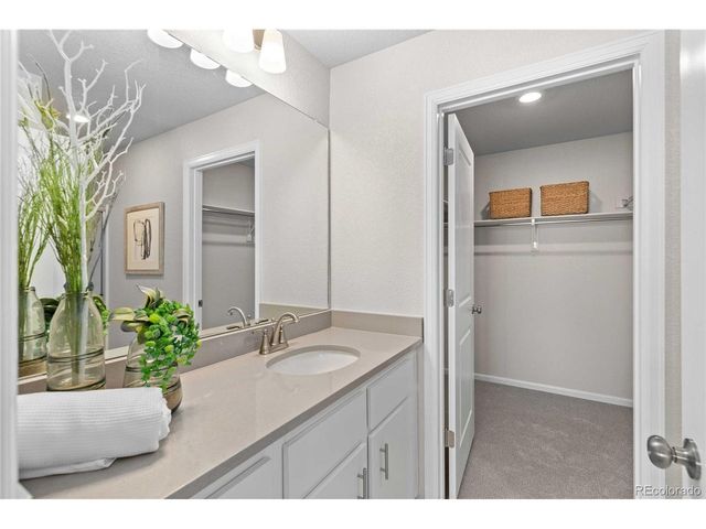 22411 E 46th Ave, Aurora, CO 80019