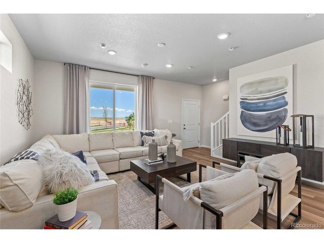 22411 E 46th Ave, Aurora, CO 80019
