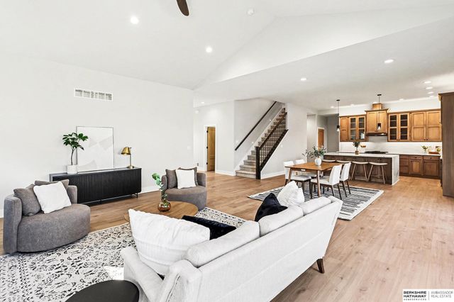 3642 Wilderness Hills Boulevard, Lincoln, NE 68516