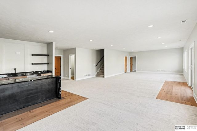 3642 Wilderness Hills Boulevard, Lincoln, NE 68516