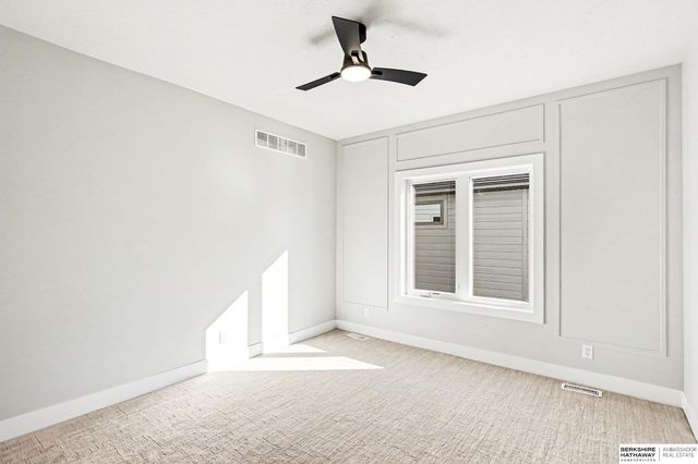 3642 Wilderness Hills Boulevard, Lincoln, NE 68516