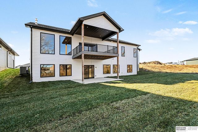 3642 Wilderness Hills Boulevard, Lincoln, NE 68516