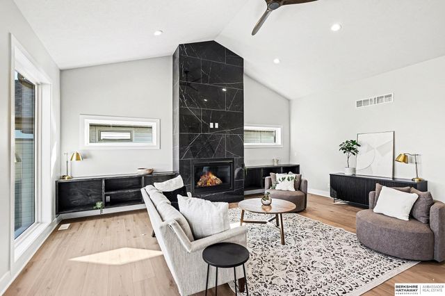 3642 Wilderness Hills Boulevard, Lincoln, NE 68516