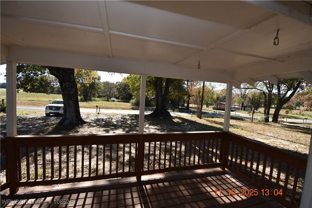 464025 Highway 141, Gans, OK 74936