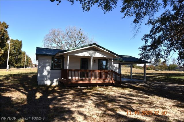 464025 Highway 141, Gans, OK 74936