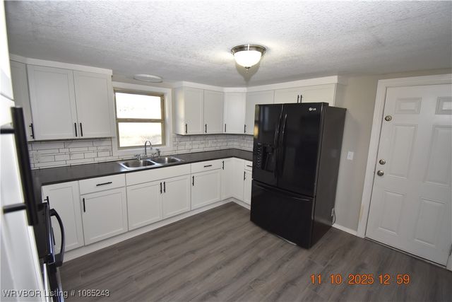 464025 Highway 141, Gans, OK 74936