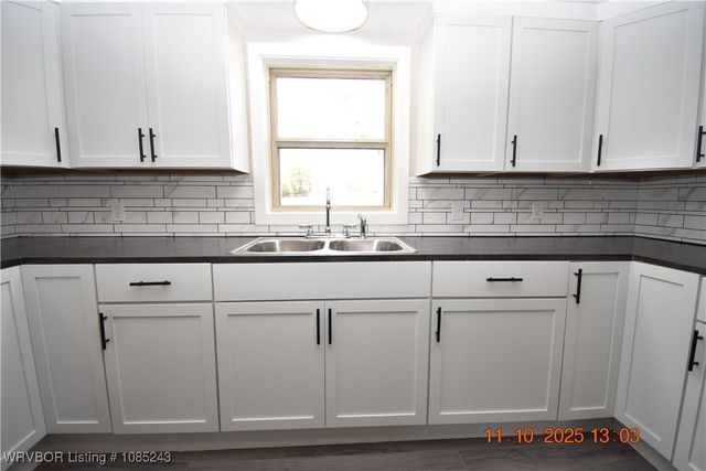 464025 Highway 141, Gans, OK 74936